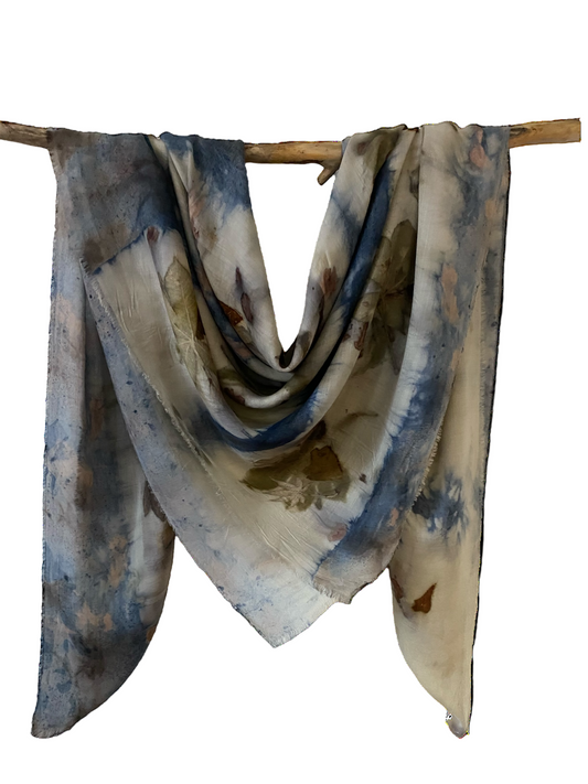 Stampa e tintura naturale maxi foulard