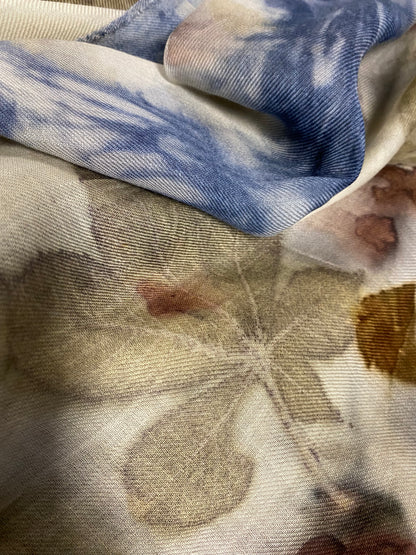Stampa e tintura naturale maxi foulard