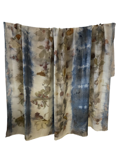 Stampa e tintura naturale maxi foulard